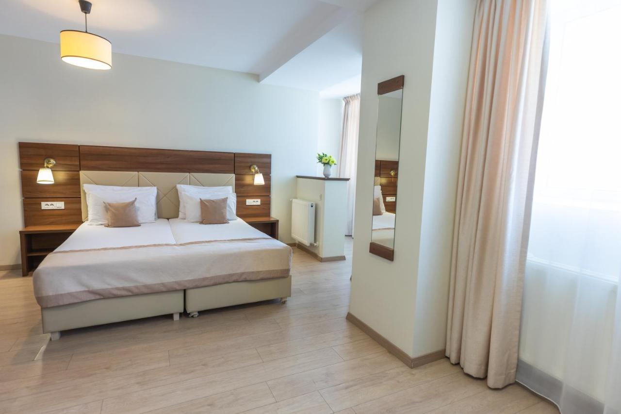 Aparthotel Sir Fundeni Tower Bukarest Kültér fotó