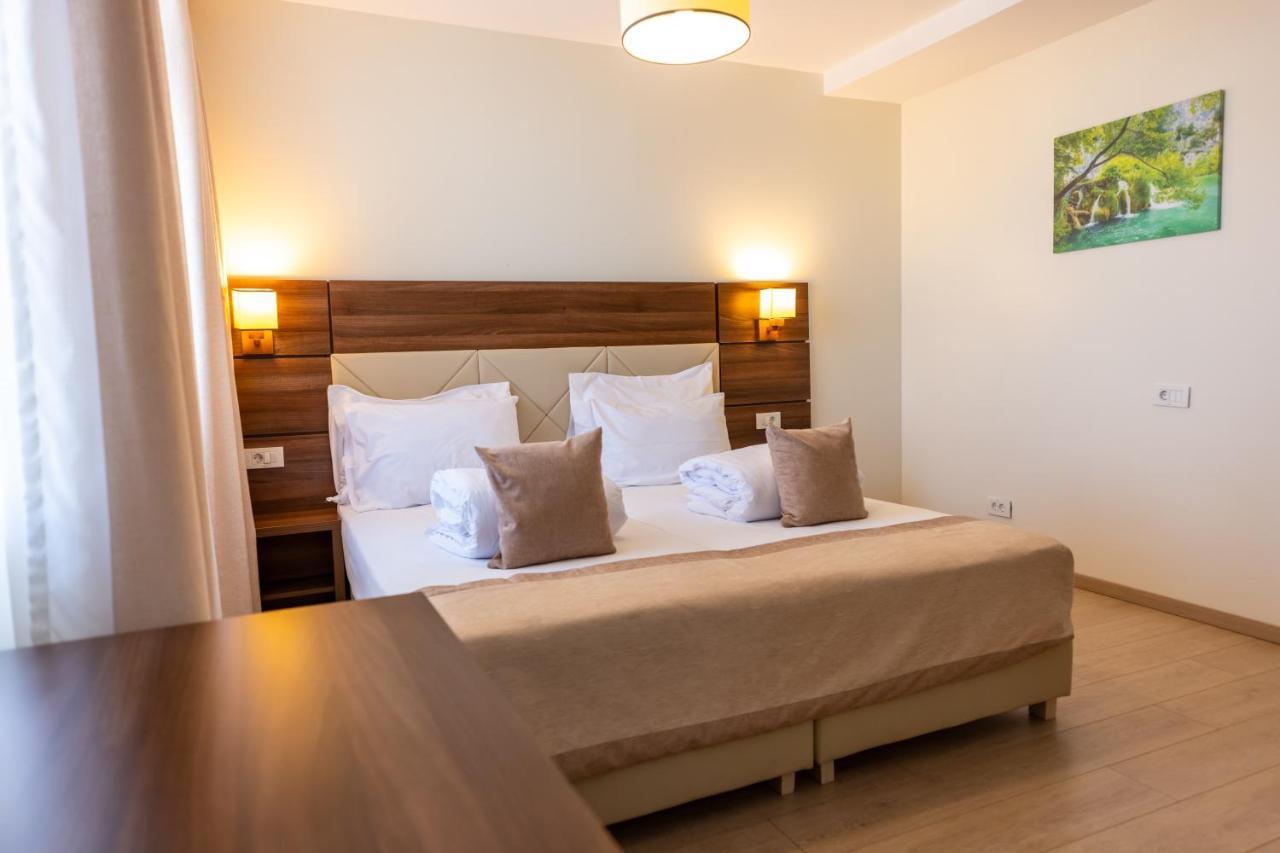 Aparthotel Sir Fundeni Tower Bukarest Kültér fotó