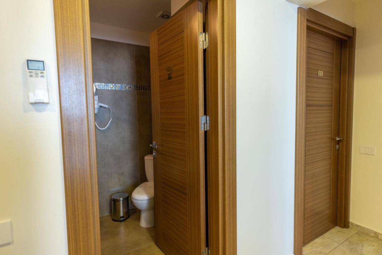 Aparthotel Sir Fundeni Tower Bukarest Kültér fotó