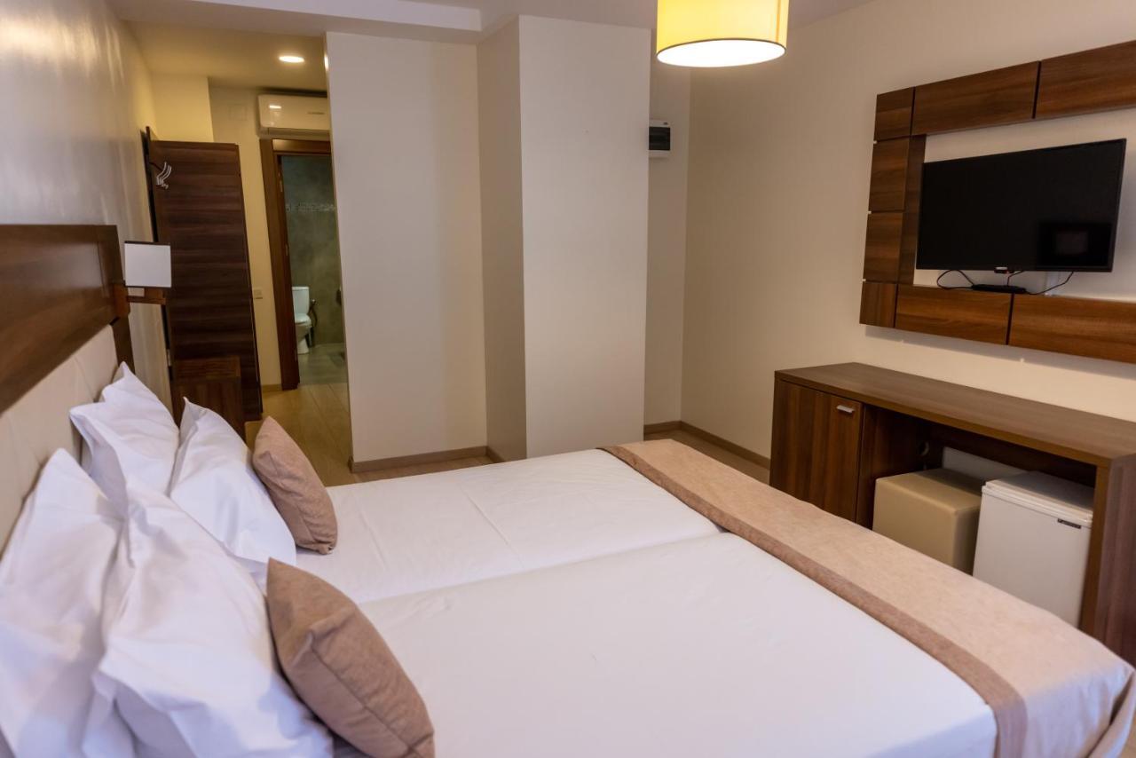 Aparthotel Sir Fundeni Tower Bukarest Kültér fotó