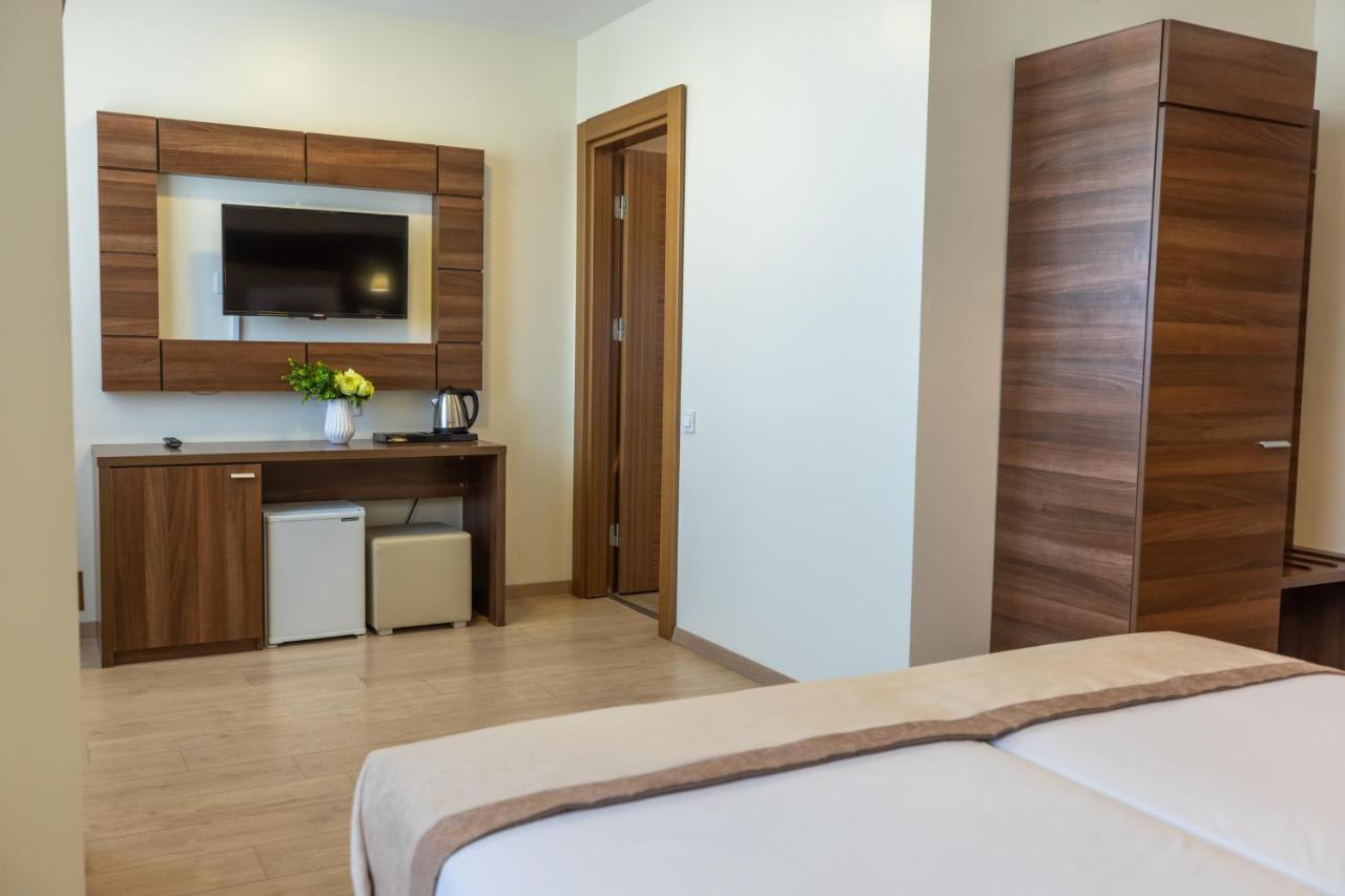 Aparthotel Sir Fundeni Tower Bukarest Kültér fotó