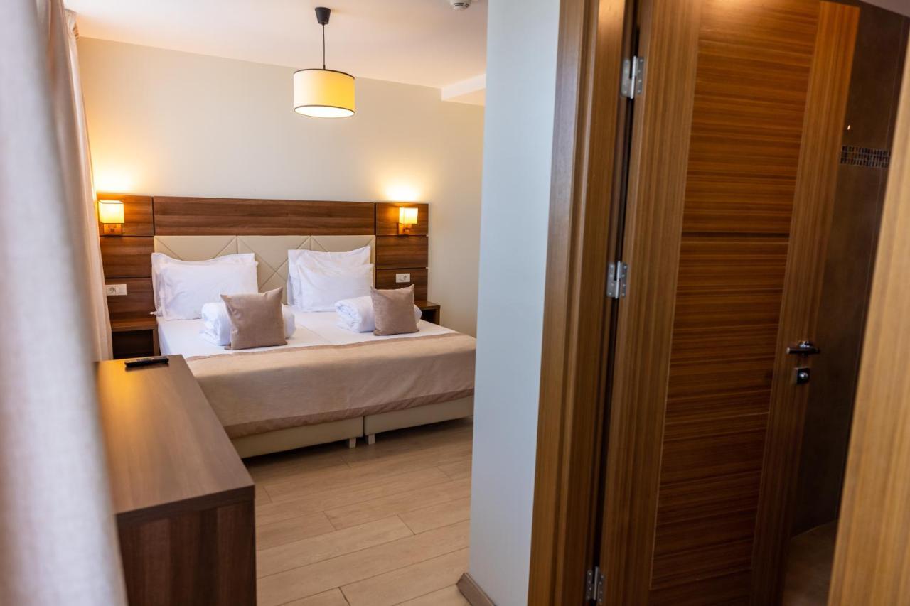 Aparthotel Sir Fundeni Tower Bukarest Kültér fotó