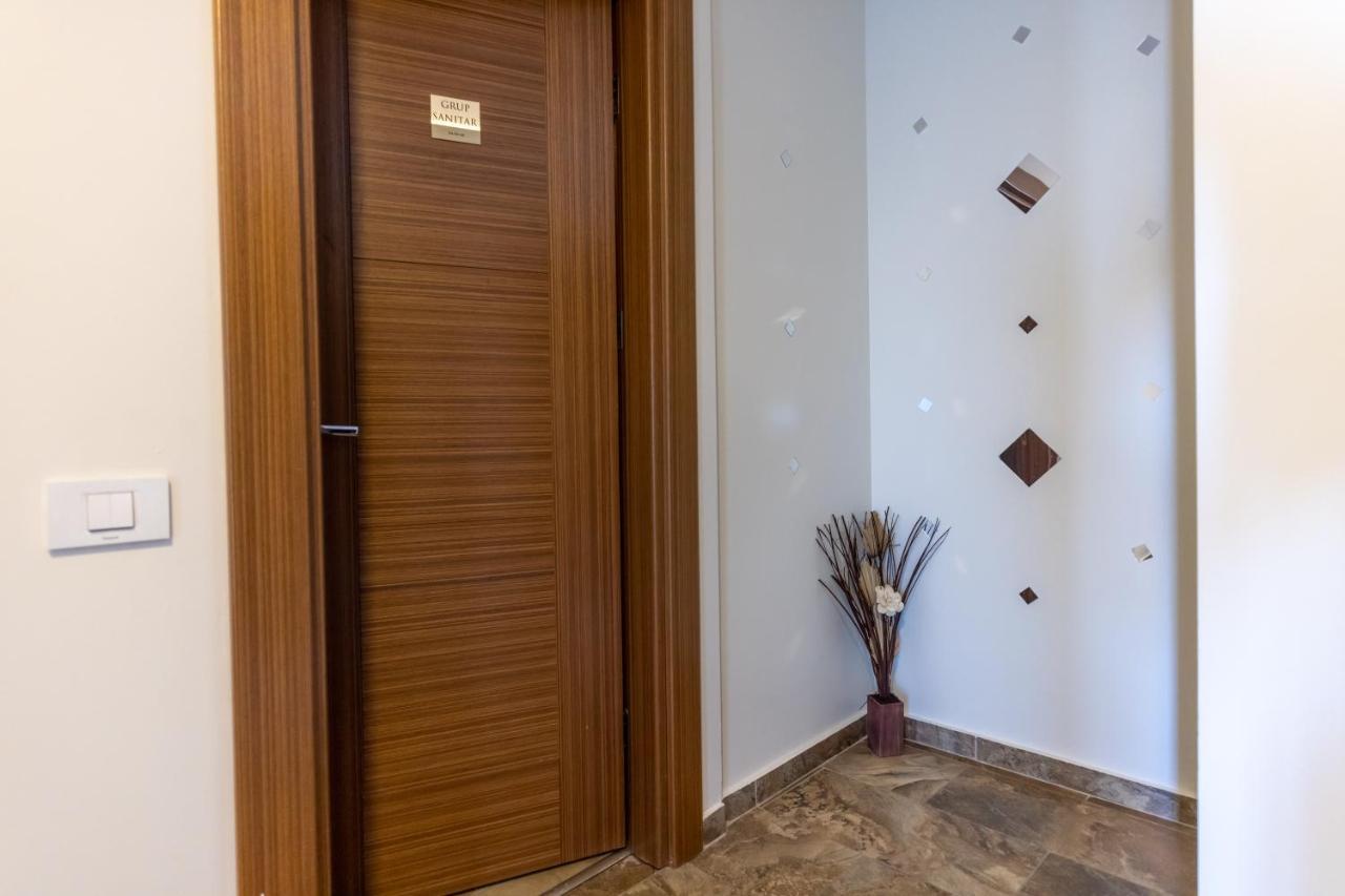 Aparthotel Sir Fundeni Tower Bukarest Kültér fotó