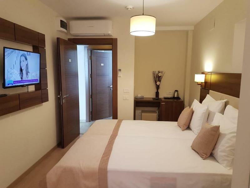 Aparthotel Sir Fundeni Tower Bukarest Kültér fotó